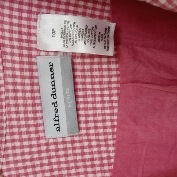 Jacket and pants suit - Picture 2 of 6